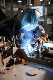 Robotic and Manual Welding